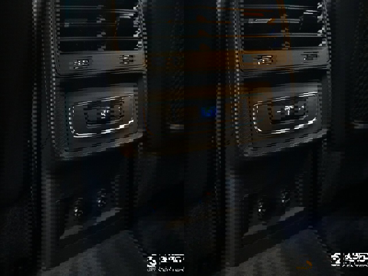 Used 2022 Audi Q7 image 35