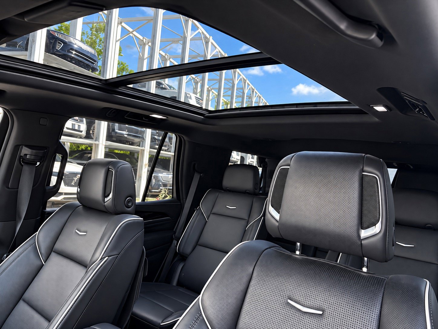Used 2023 Cadillac Escalade Sport w/ Touring Package AWD/4WD image 12