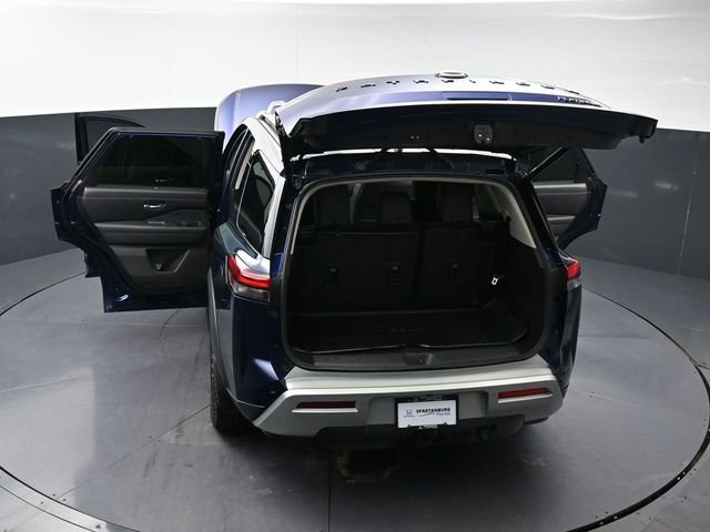 Used 2023 Nissan Pathfinder Platinum w/ Lighting Package (N93) image 45