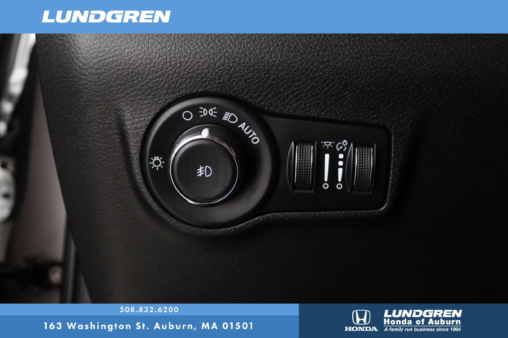 Used 2022 Jeep Compass Limited w/ Sun and Sound Group AWD/4WD image 29