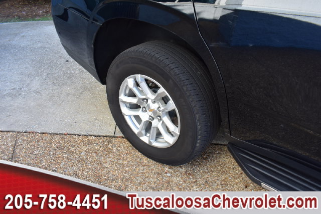 Used 2025 Chevrolet Tahoe LT RWD image 17