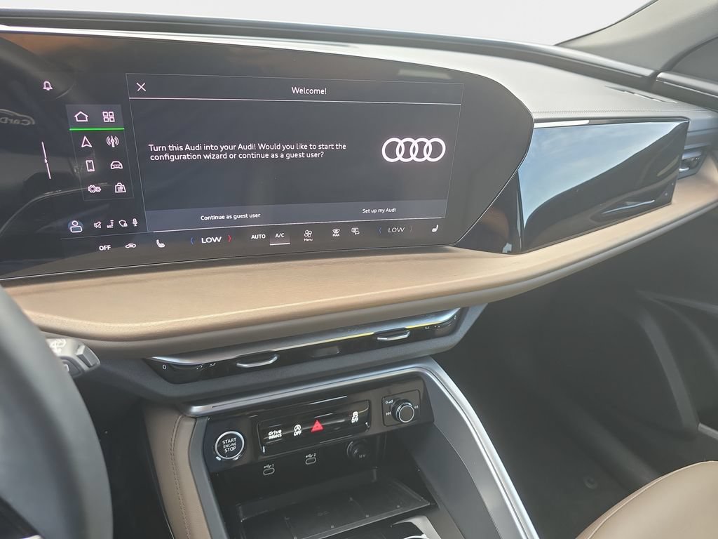 Certified 2025 Audi Q5 Premium w/ Premium Plus AWD/4WD image 15