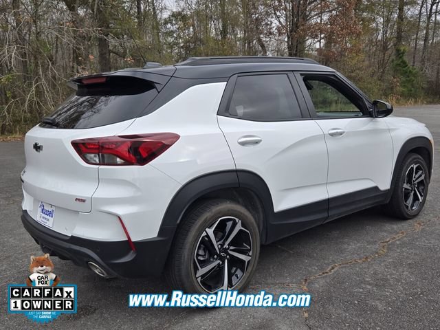 Used 2023 Chevrolet TrailBlazer RS w/ Sun and Liftgate Package FWD image 3