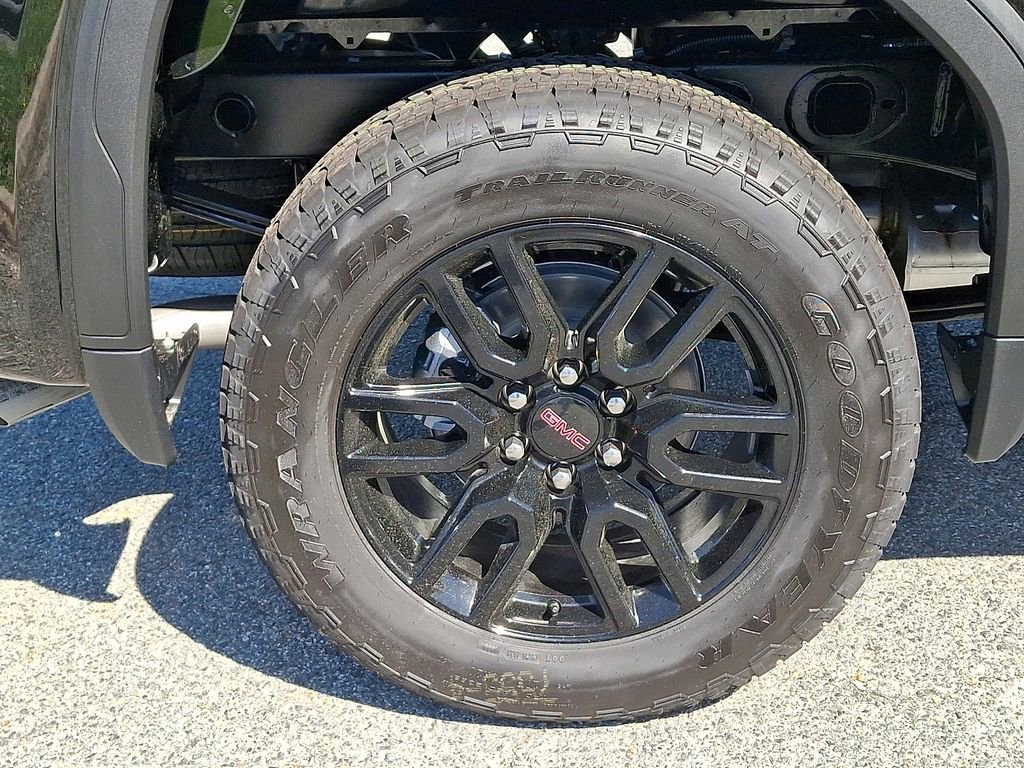 New 2026 GMC Sierra 1500 Elevation image 5