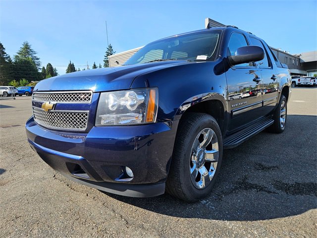 Used 2011 Chevrolet Avalanche LT