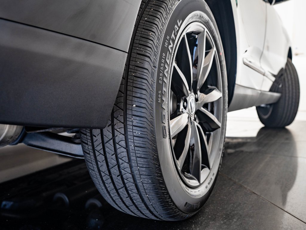 Certified 2025 Acura RDX SH-AWD image 40