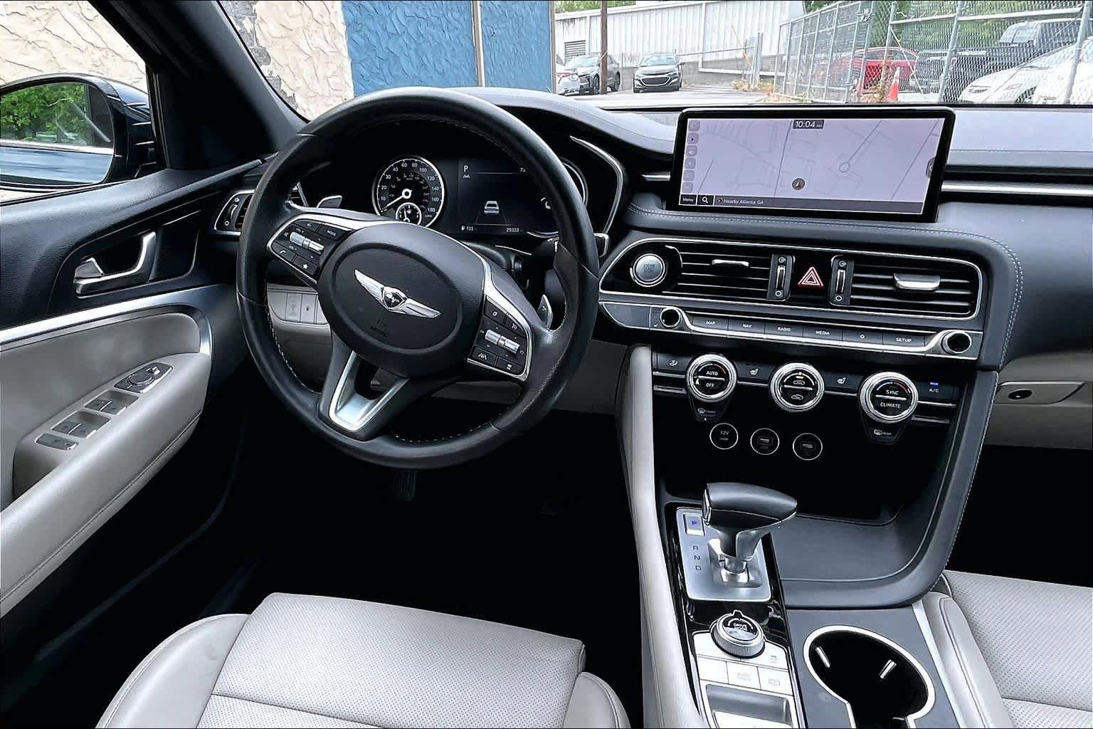 Used 2023 Genesis G70 2.0T RWD image 6