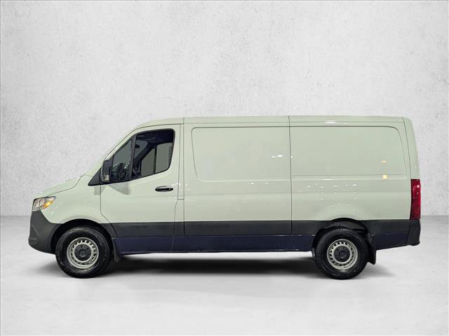 Used 2025 Mercedes-Benz Sprinter 2500 image 9