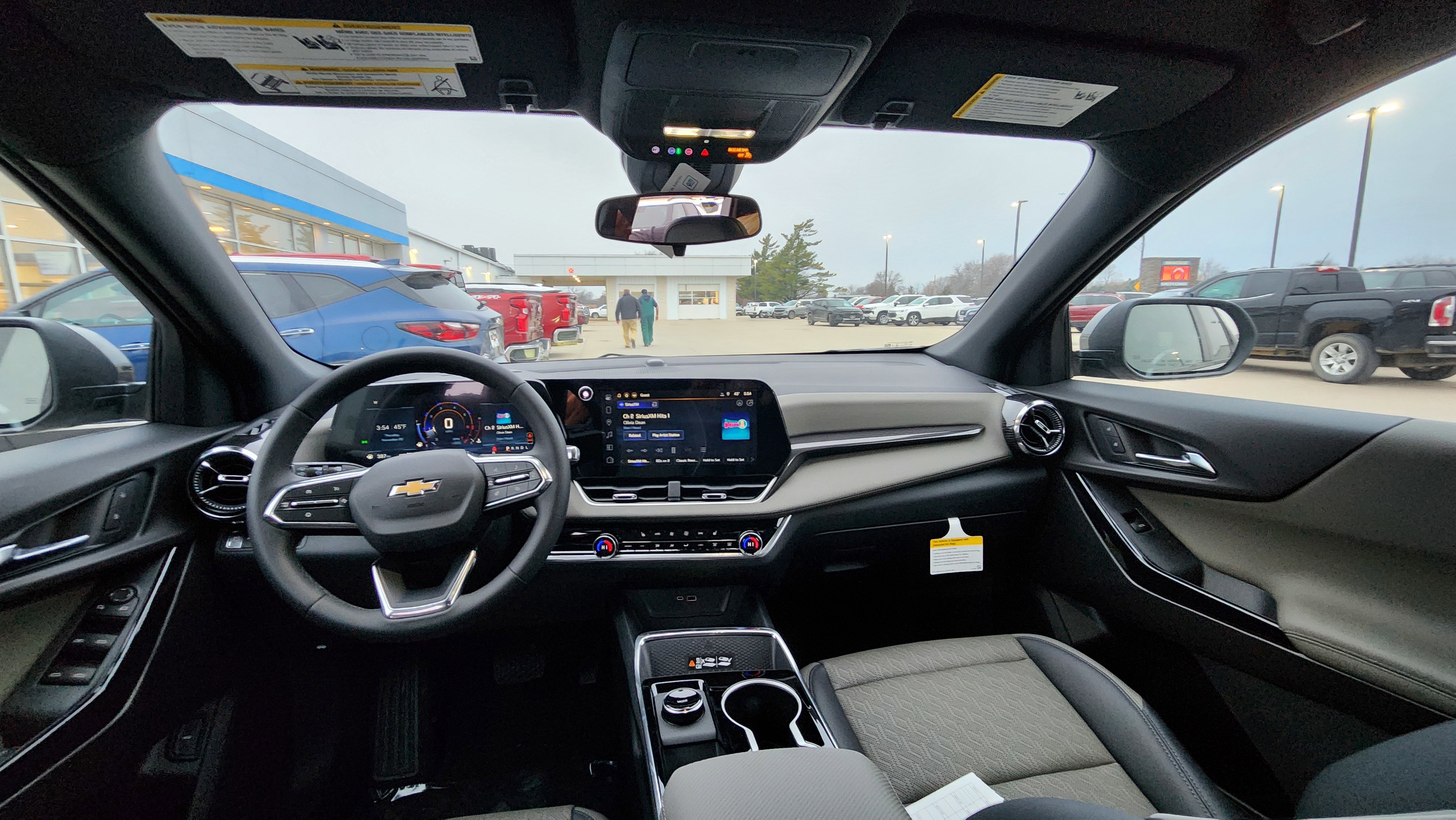 New 2026 Chevrolet Equinox LT image 16