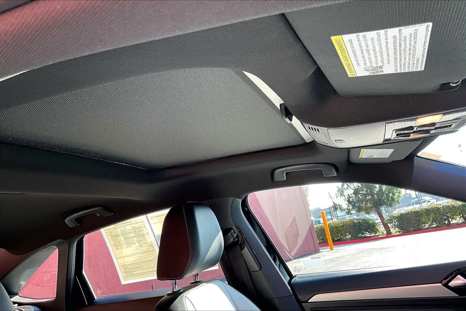Used 2019 Volkswagen Jetta R-Line FWD image 13