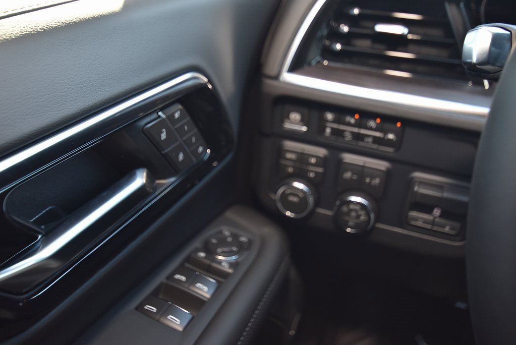 New 2026 Chevrolet Suburban Premier image 16