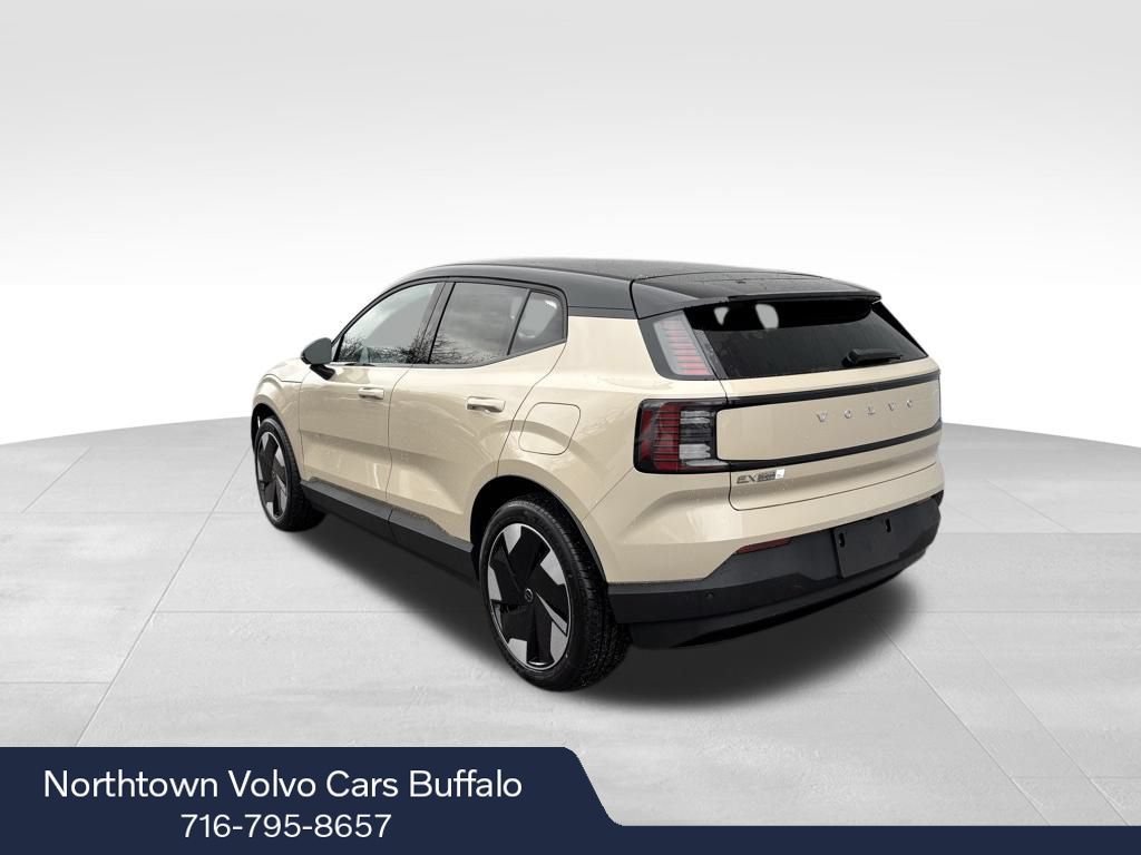 New 2026 Volvo EX30 Plus w/ Climate Package AWD/4WD image 3
