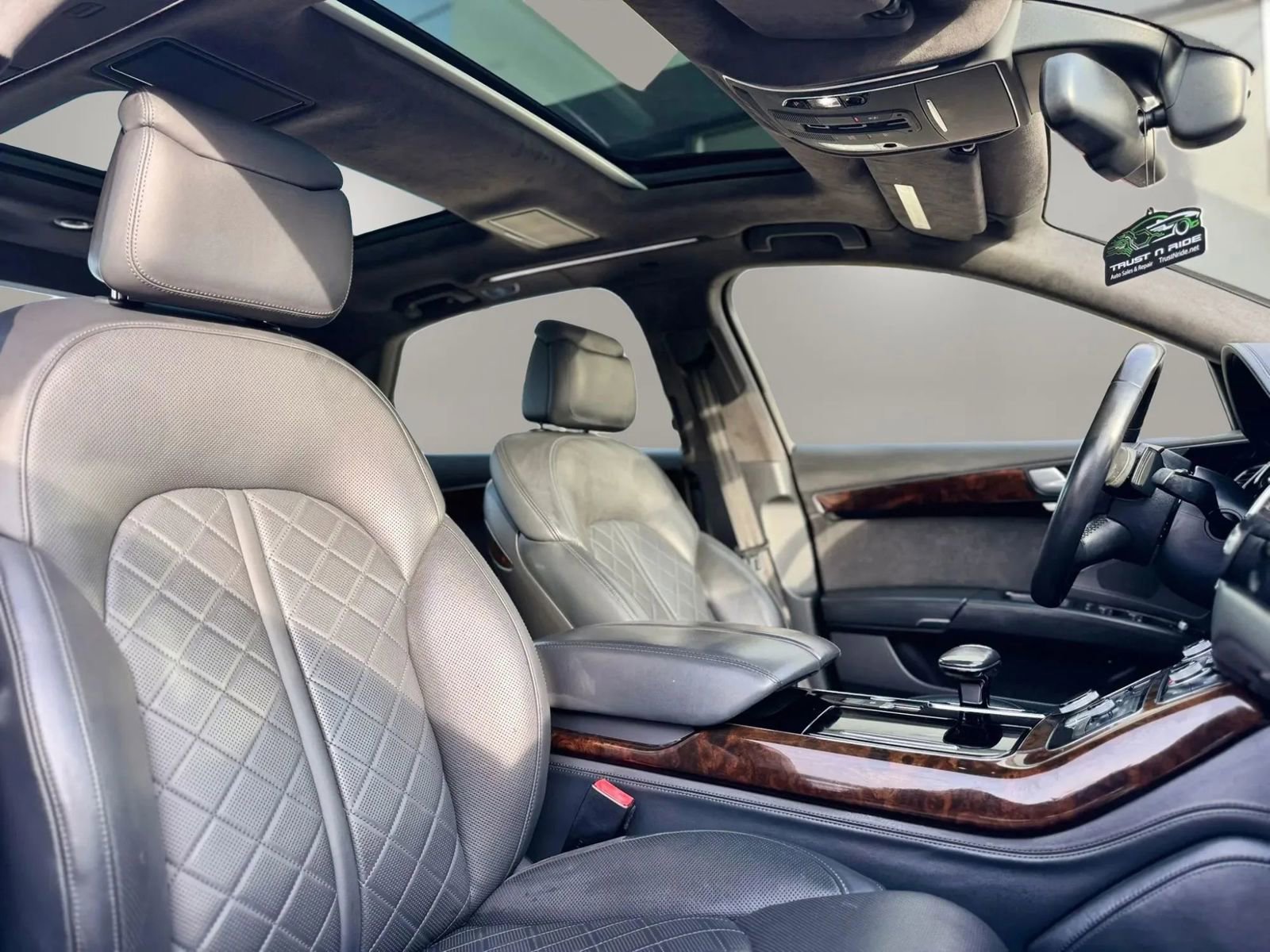 Used 2016 Audi A8 L 3.0T w/ Executive Package image 27