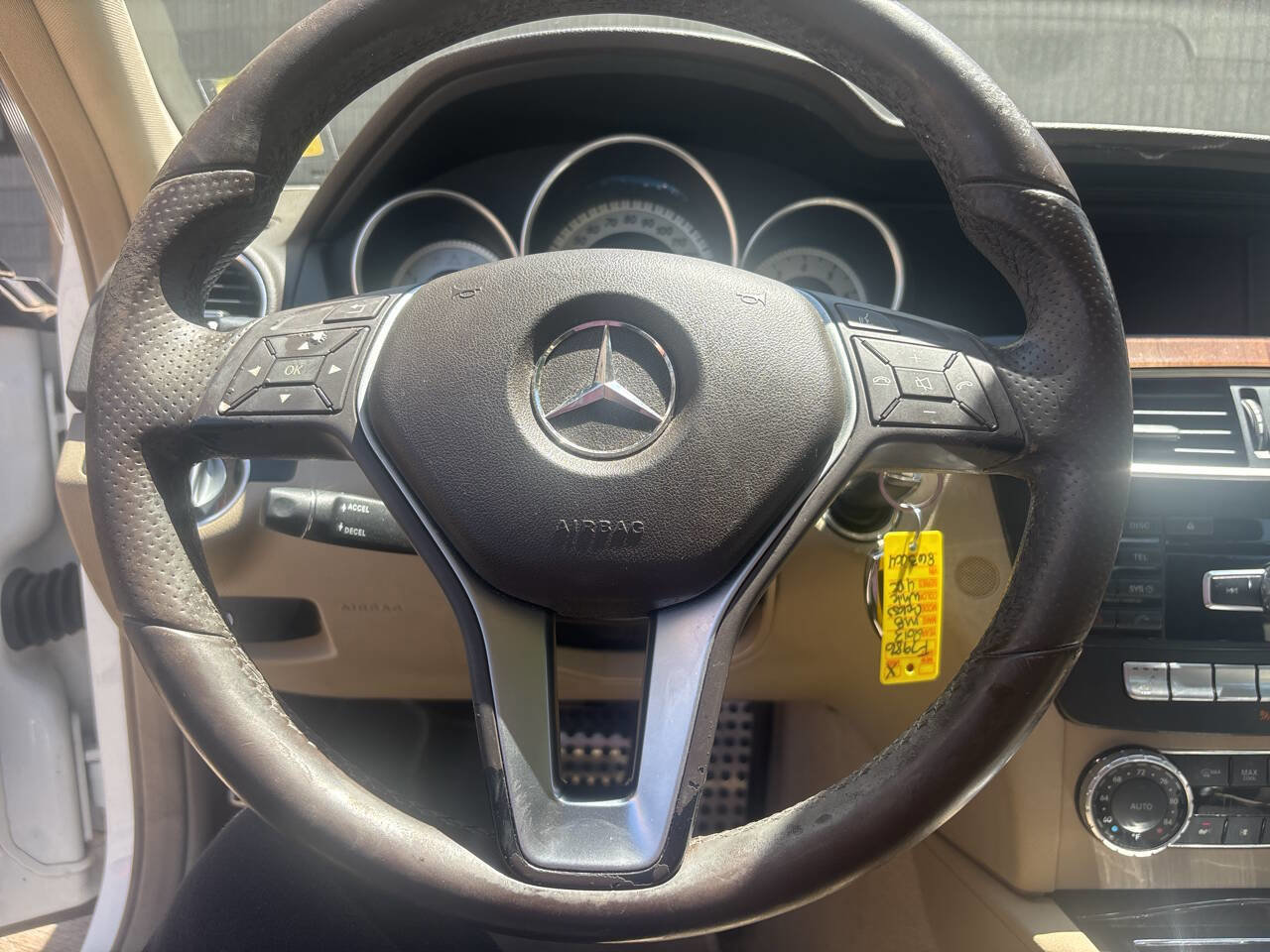 Used 2013 Mercedes-Benz C 250 Sedan image 13