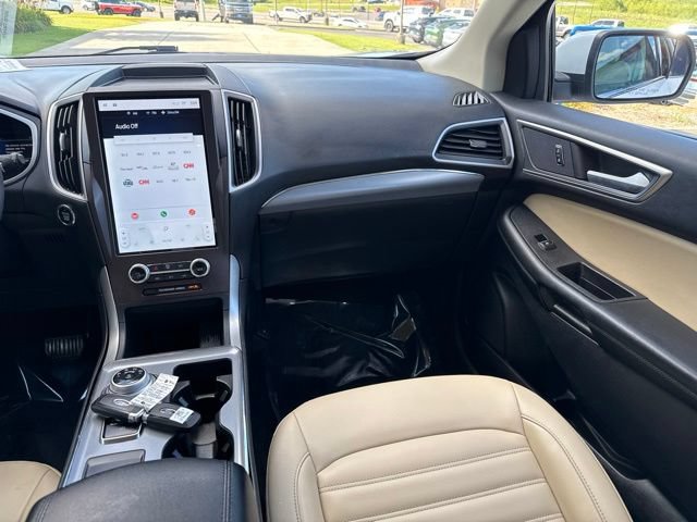 Used 2021 Ford Edge SEL FWD image 13
