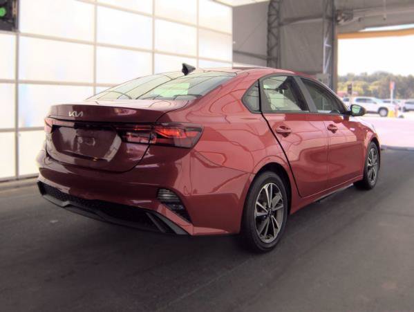 Used 2023 Kia Forte LXS FWD image 2