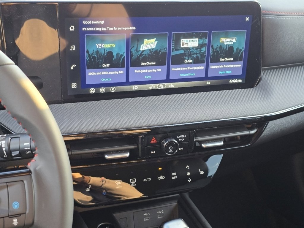 New 2026 Nissan Kicks SR w/ Cold Weather Package image 16