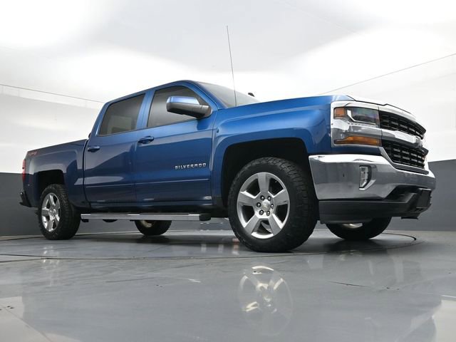Used 2018 Chevrolet Silverado 1500 LT w/ All Star Edition image 28