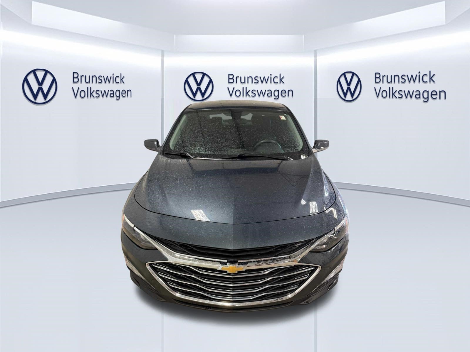 Used 2020 Chevrolet Malibu LT FWD image 3