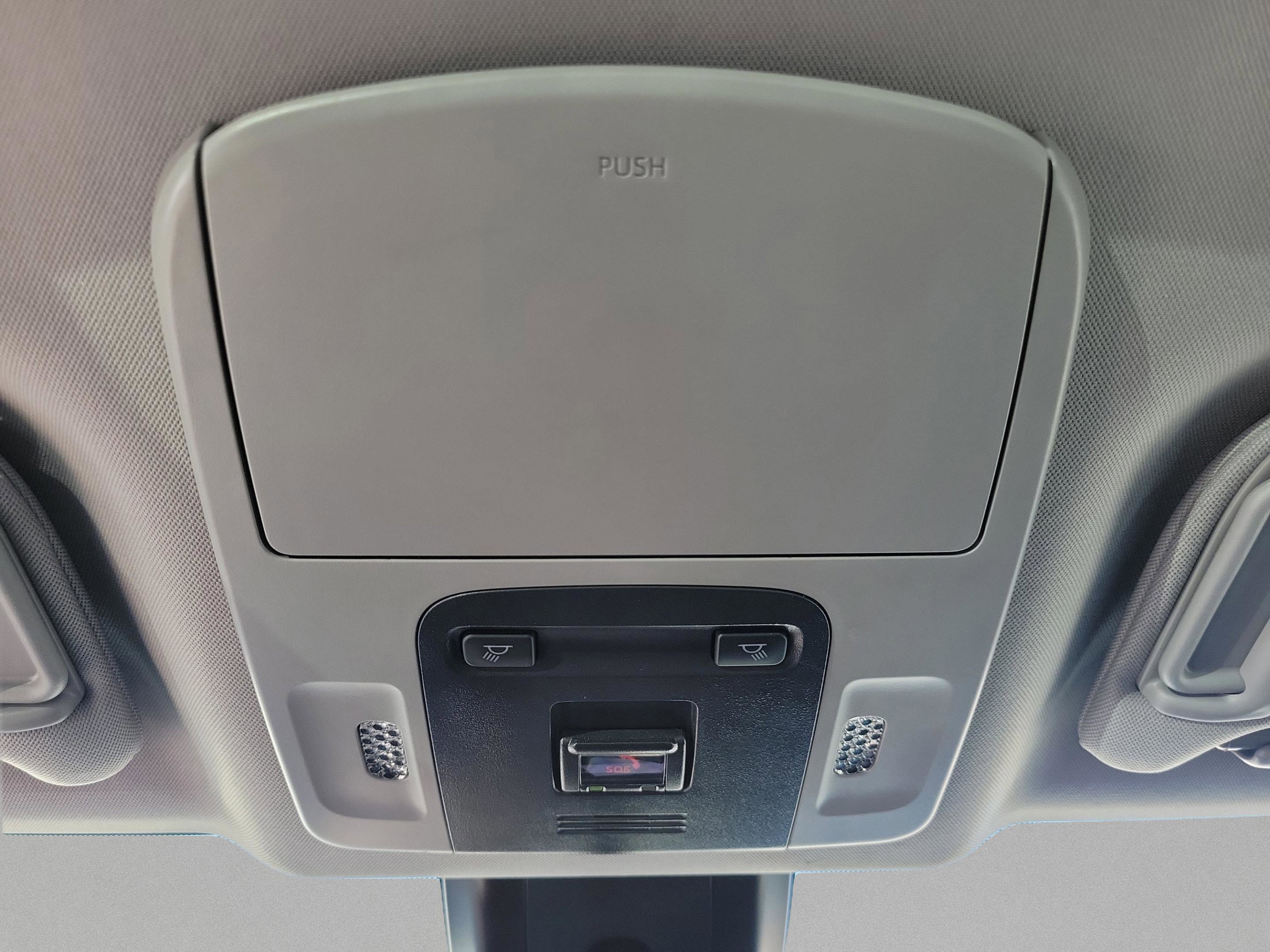 Used 2024 Toyota Camry SE image 34