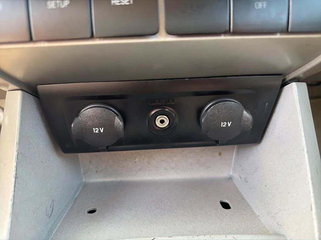 Used 2008 Ford Focus SE image 35