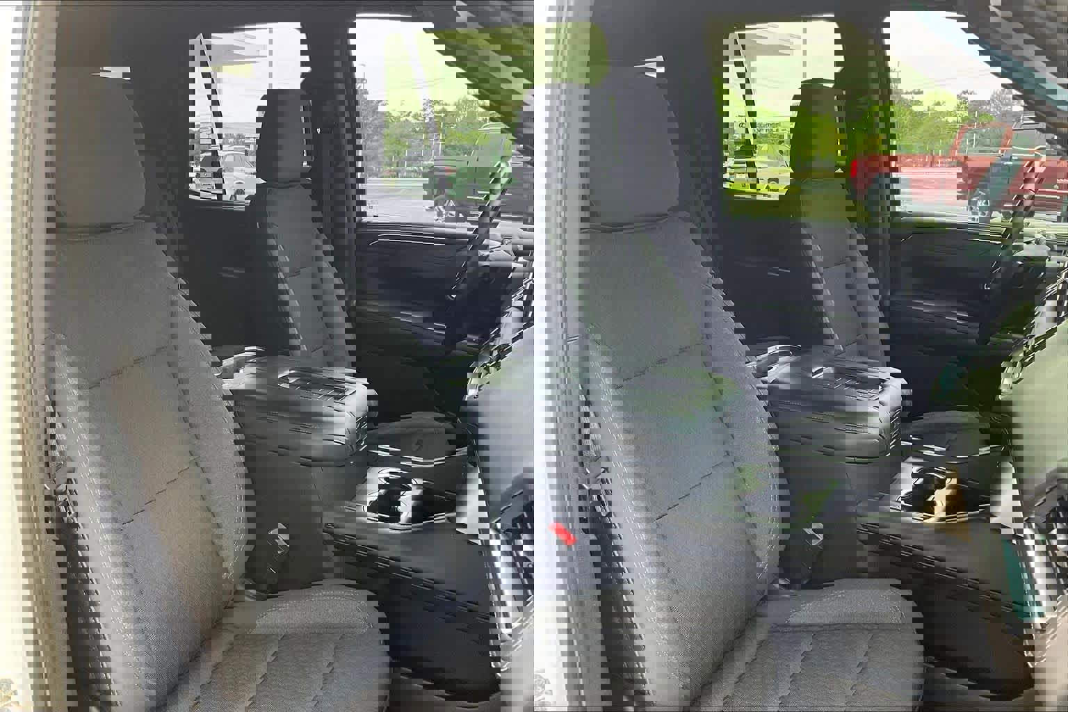 Used 2021 Chevrolet Tahoe LS RWD image 9