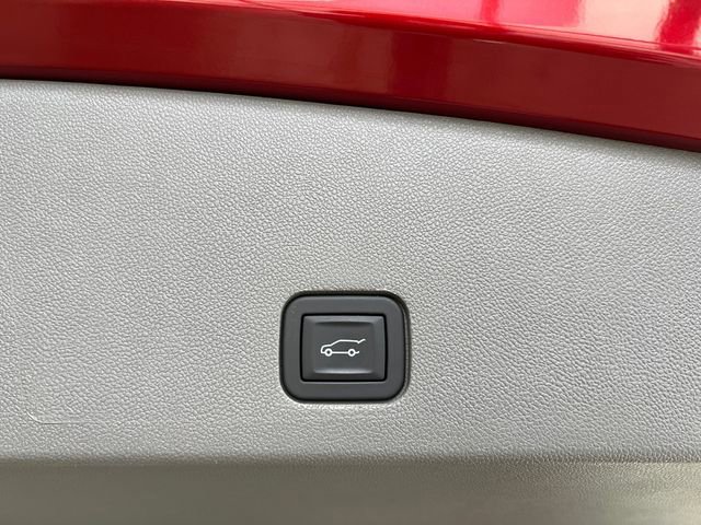 Certified 2025 Cadillac XT6 Premium Luxury AWD/4WD image 15