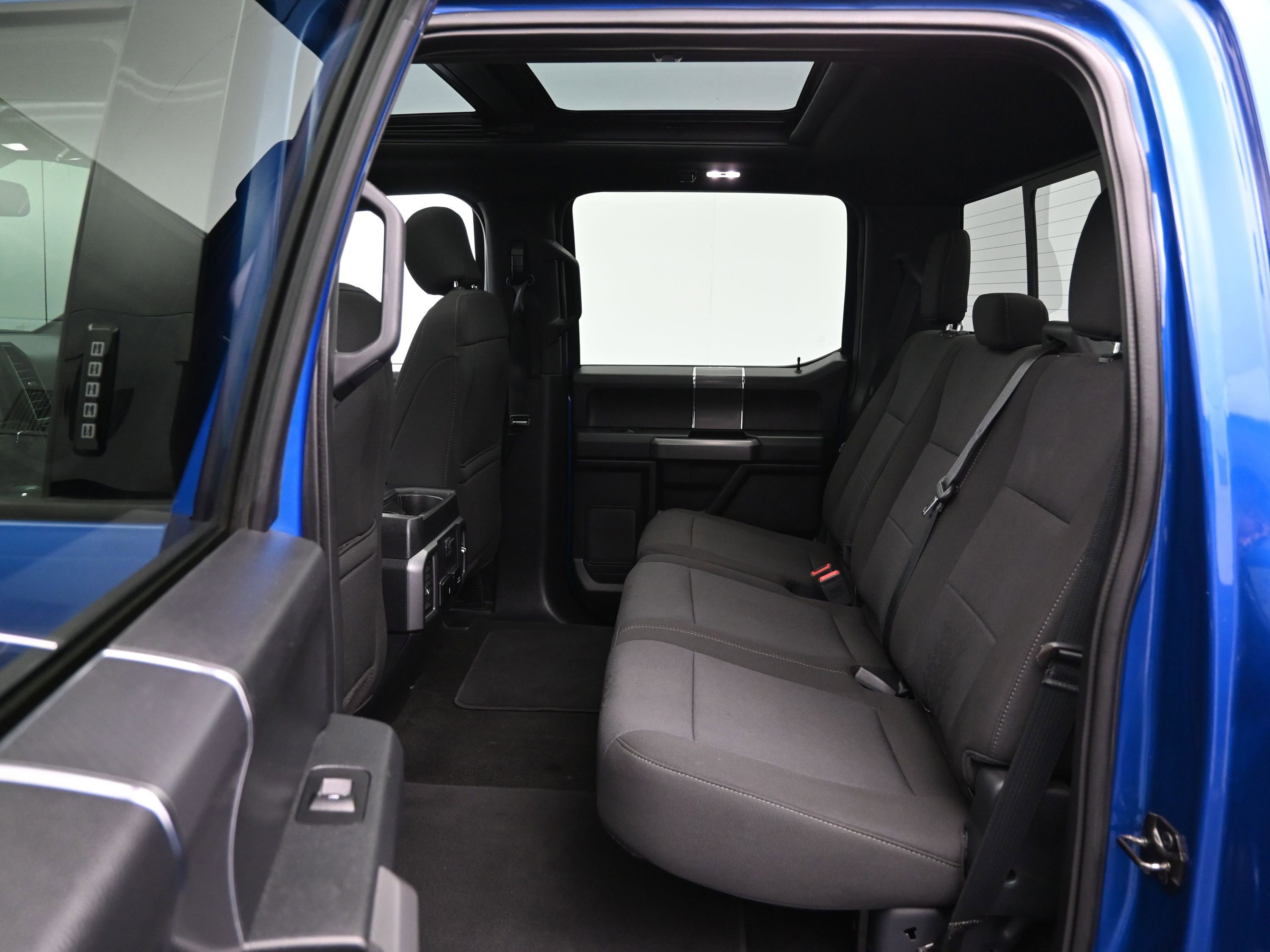 Used 2018 Ford F150 XLT w/ Equipment Group 302A Luxury image 11