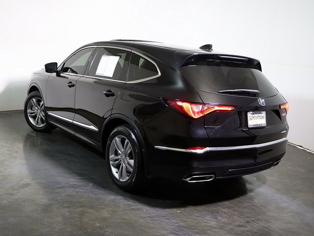 Certified 2023 Acura MDX SH-AWD image 2