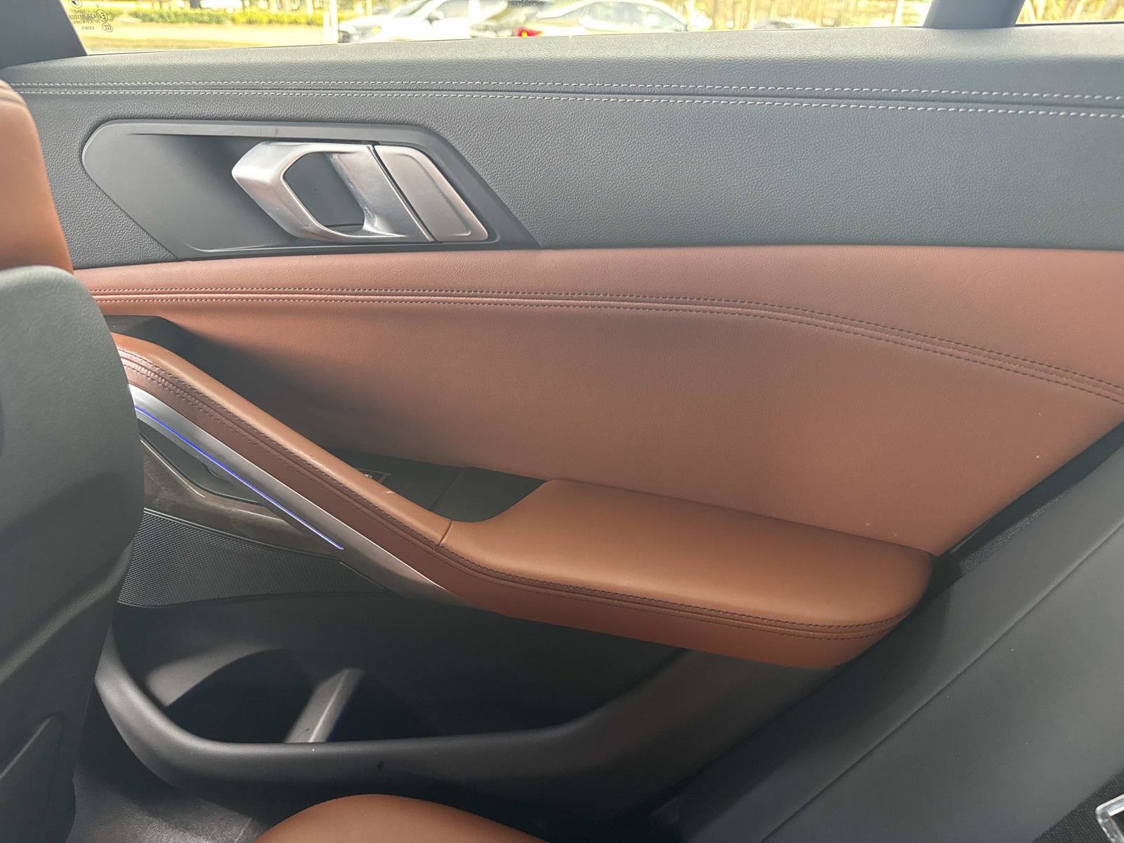 Used 2023 BMW X6 xDrive40i w/ M Sport Package image 15