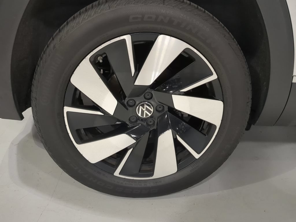 Used 2024 Volkswagen Atlas Cross Sport SEL AWD/4WD image 6