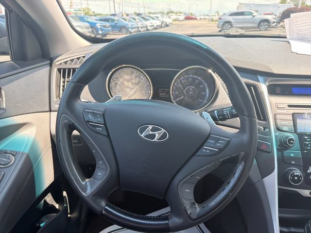 Used 2013 Hyundai Sonata SE FWD image 19