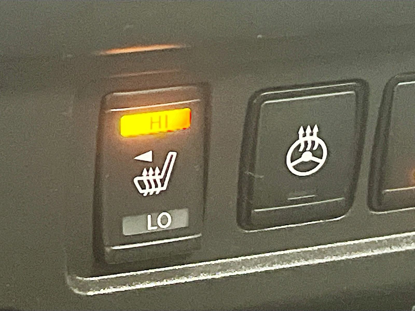 Used 2023 Nissan Frontier PRO-4X w/ Pro-4X Premium Package image 21