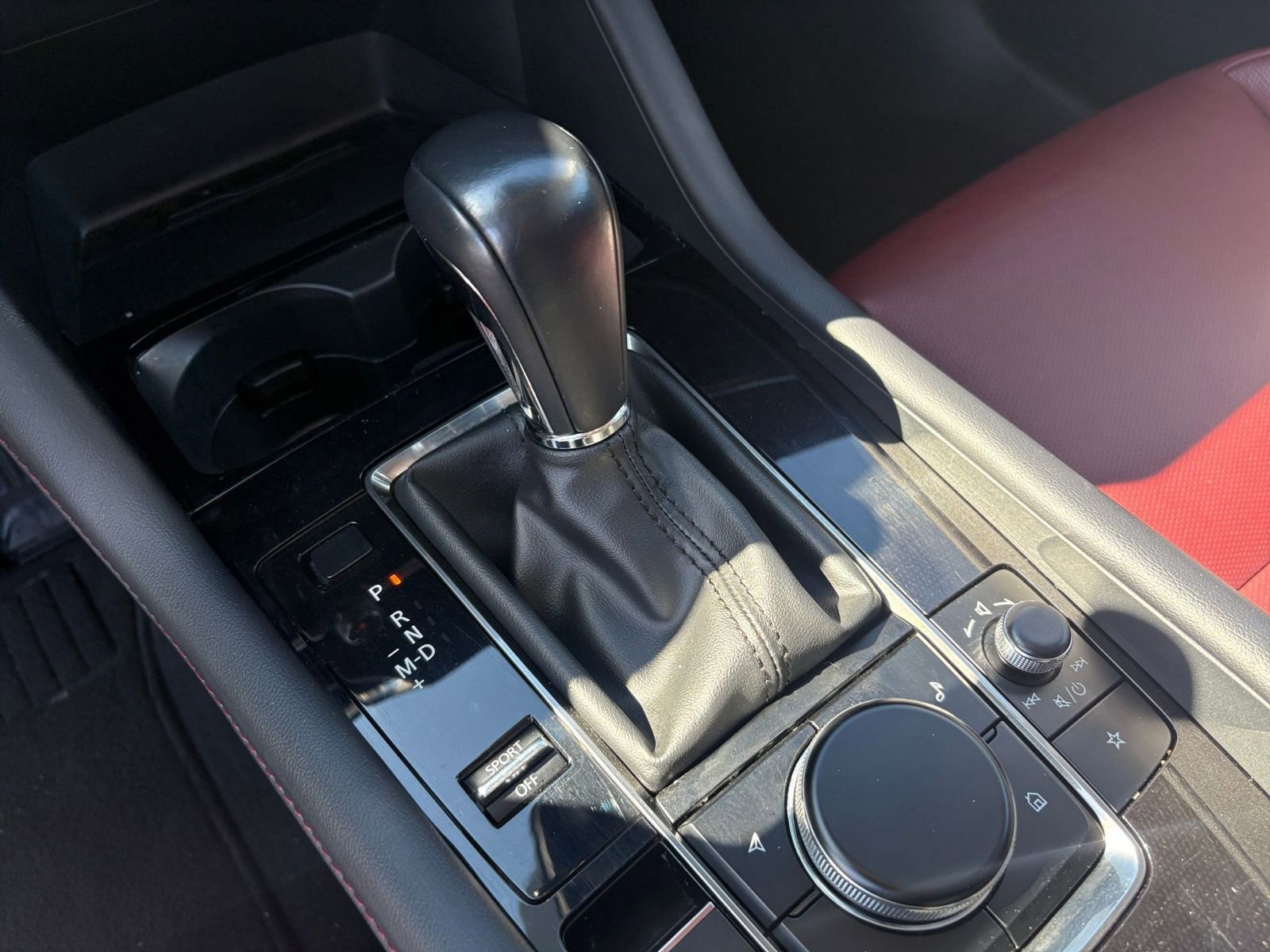 Used 2025 MAZDA MAZDA3 s image 38