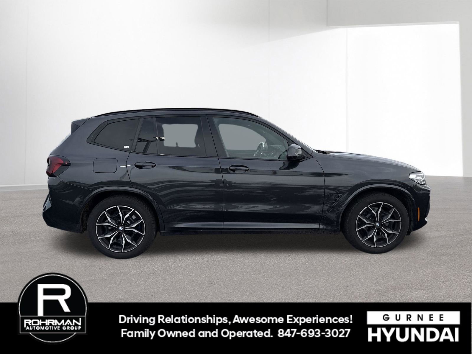 Used 2022 BMW X3 xDrive30i w/ M Sport Package image 11