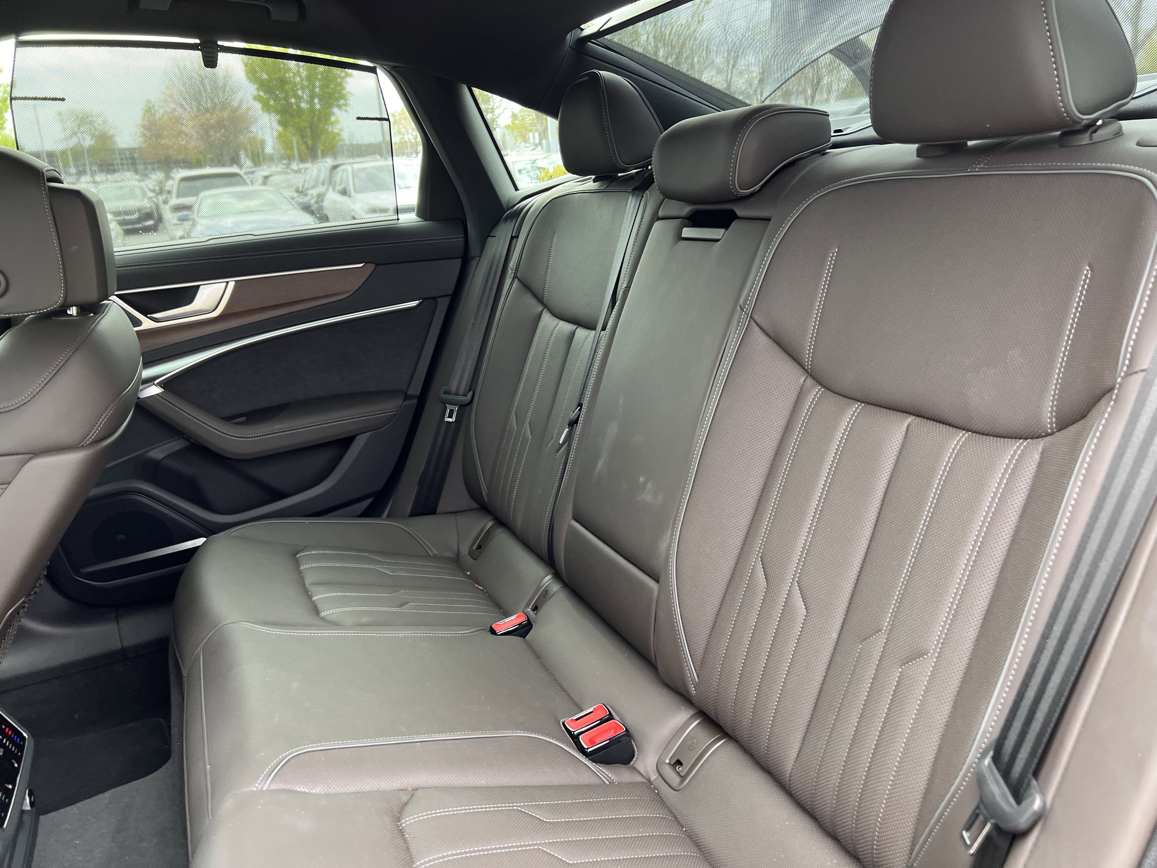 Used 2025 Audi A6 3.0T Prestige image 33