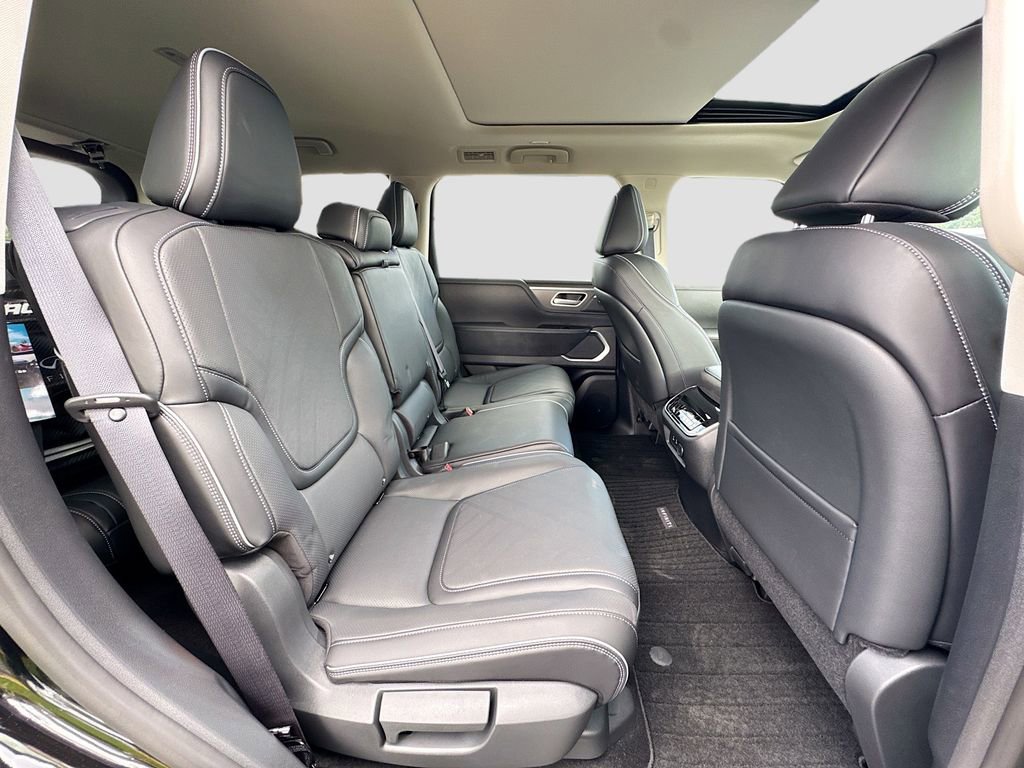 New 2026 INFINITI QX80 Luxe w/ Cargo Package AWD/4WD image 30