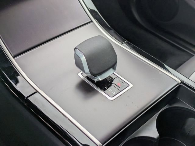 New 2026 Land Rover Range Rover Evoque Dynamic SE image 9