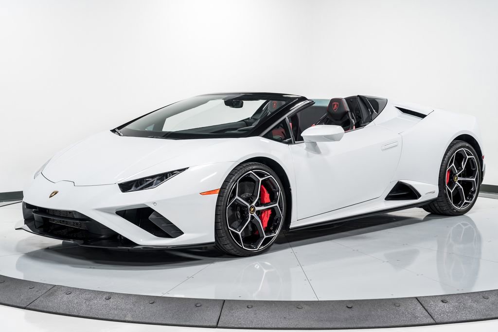 Used 2022 Lamborghini Huracan EVO RWD image 7