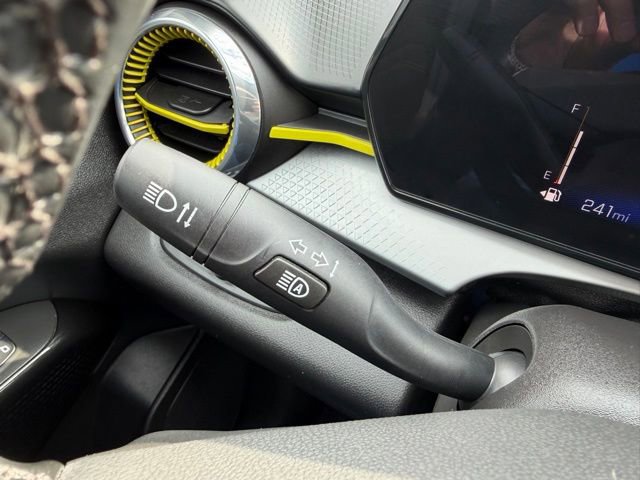 Used 2024 Chevrolet Trax LT w/ Driver Confidence Package image 26