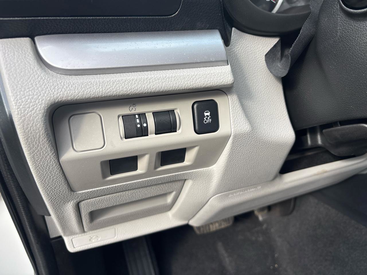 Used 2018 Subaru Forester 2.5i w/ Alloy Wheel Package image 13