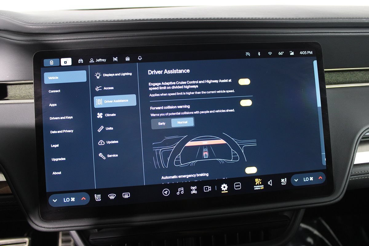 Used 2024 Rivian R1S Adventure Quad AWD/4WD image 19