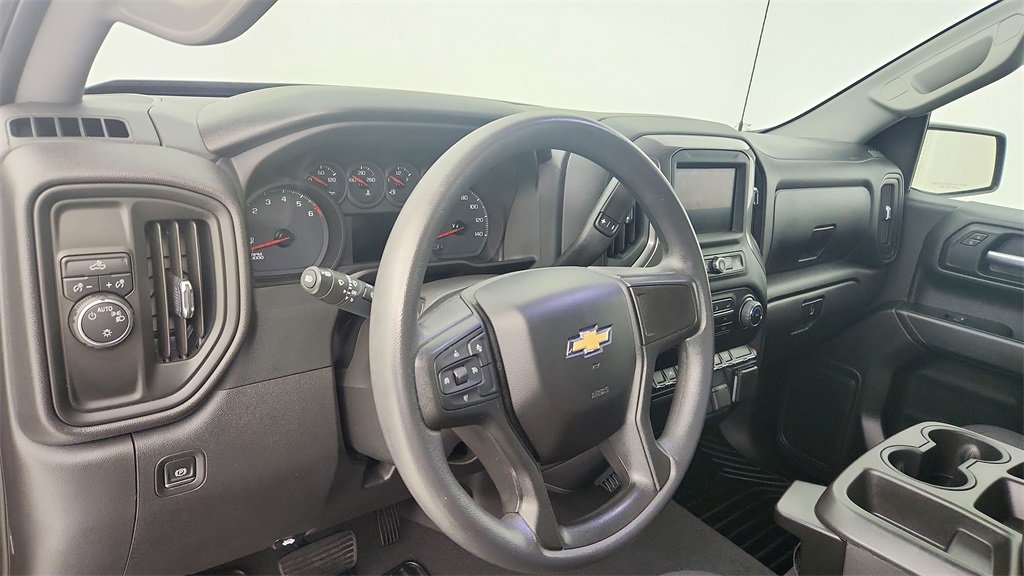 Certified 2023 Chevrolet Silverado 1500 Custom w/ LPO, Dark Essentials Package image 16