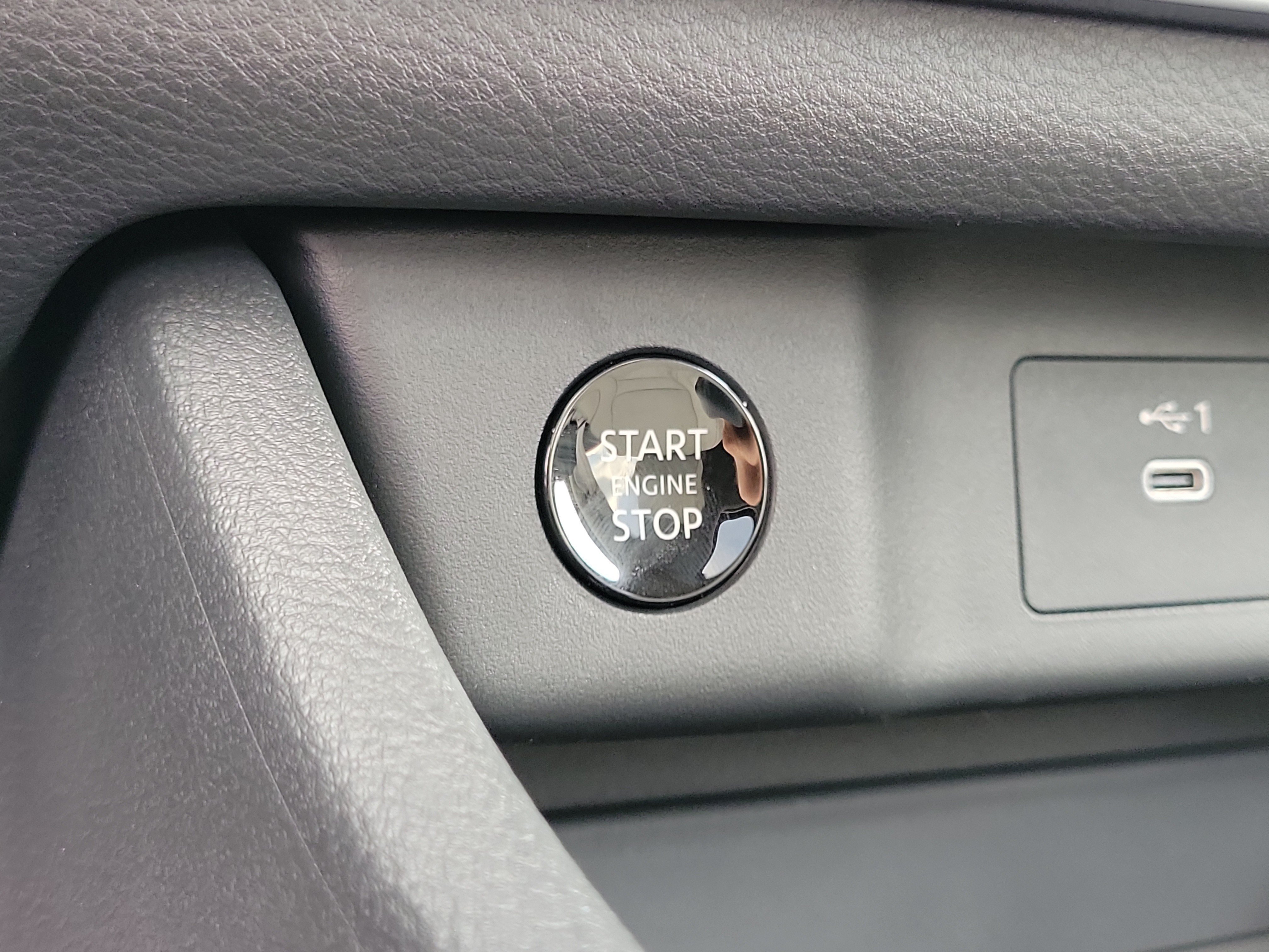 New 2026 Nissan Rogue Dark Armor AWD/4WD image 28