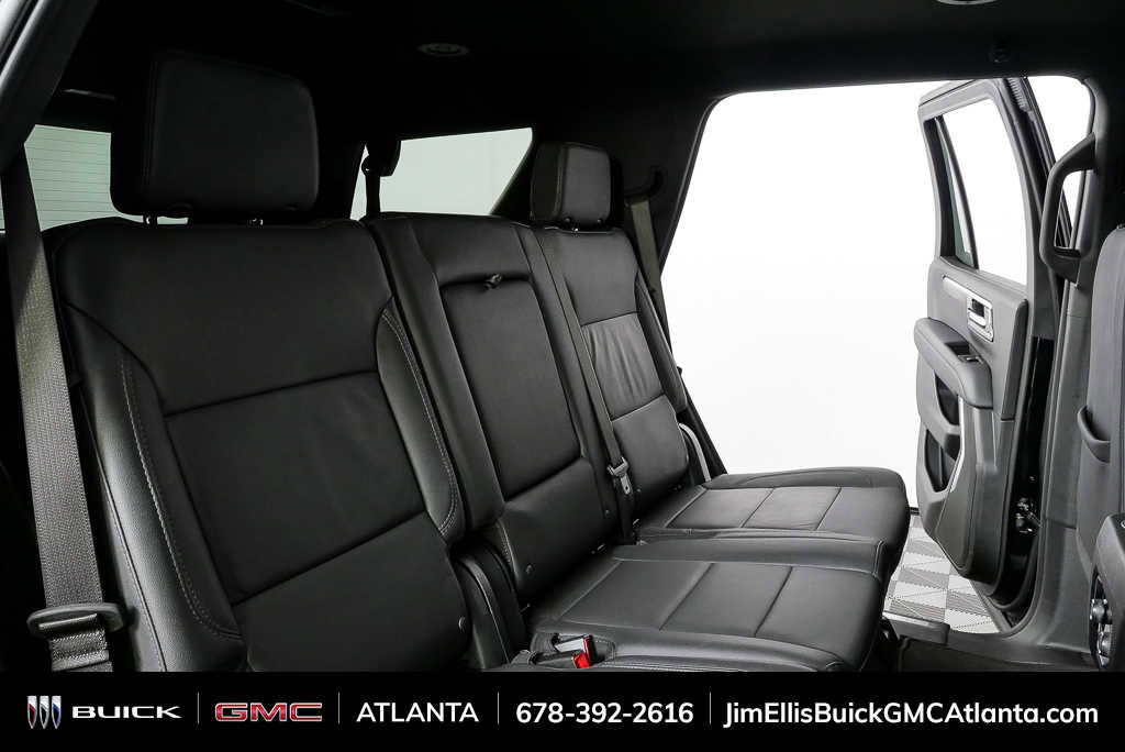 Used 2025 Chevrolet Tahoe LT image 21