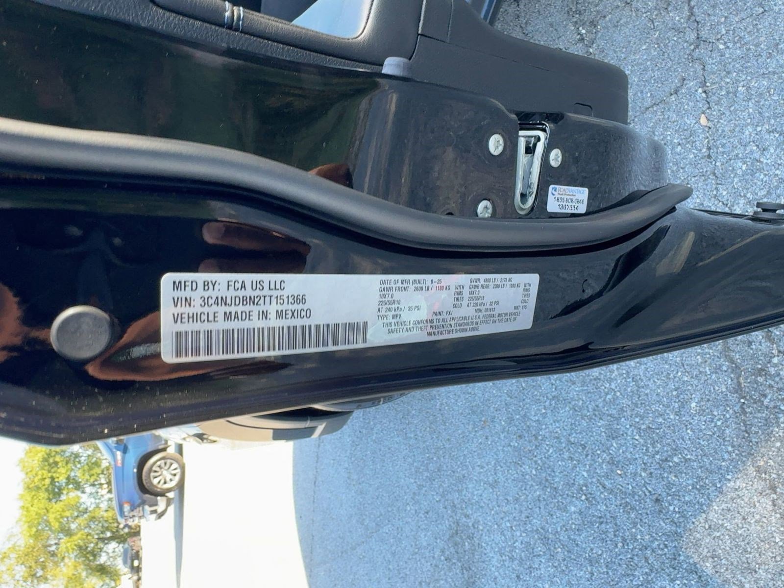 New 2026 Jeep Compass Latitude image 18