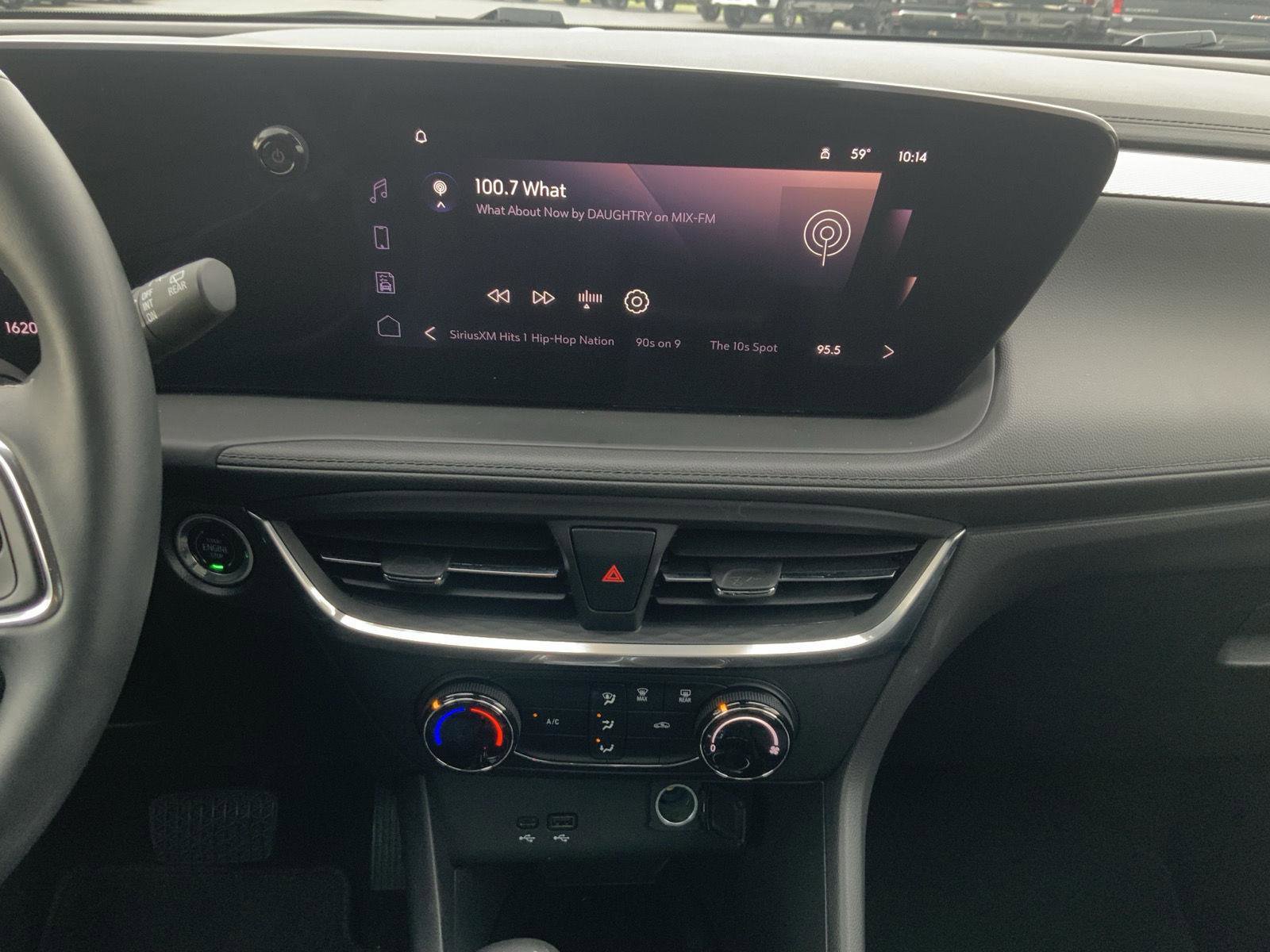 Used 2024 Buick Encore GX Preferred image 32