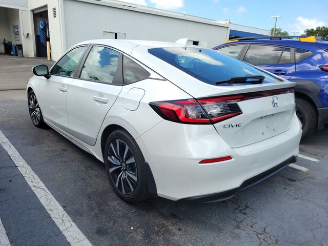 Used 2024 Honda Civic EX-L image 4