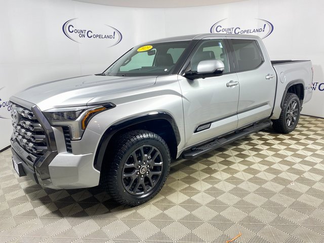 Used 2023 Toyota Tundra Platinum image 3