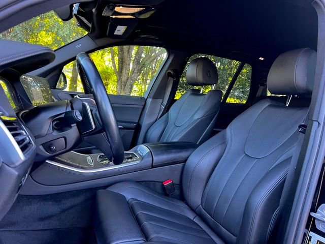 Used 2022 BMW X5 sDrive40i w/ Parking Assistance Package image 19